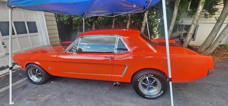 Coupe in Glendale, United States 1 - 15862556