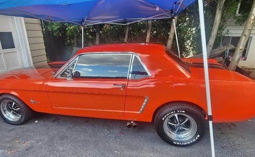 1965 Ford Mustang coupe in Glendale, United States 1