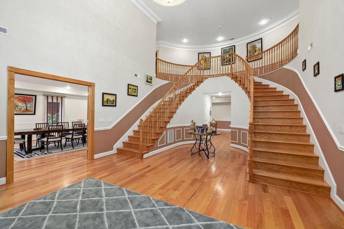 House in Annandale, Virginia, United States 5 - 15862649