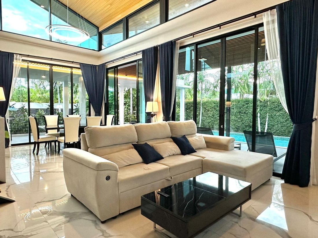 Villa in Rawai, Phuket, Thailand 2 - 15862480
