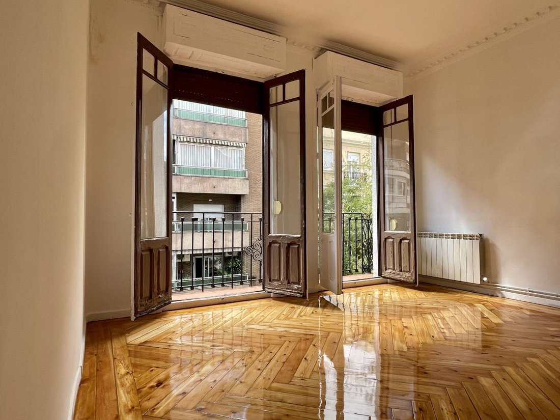 Apartment in Chamberi, Madrid, Spain 3 - 15862870