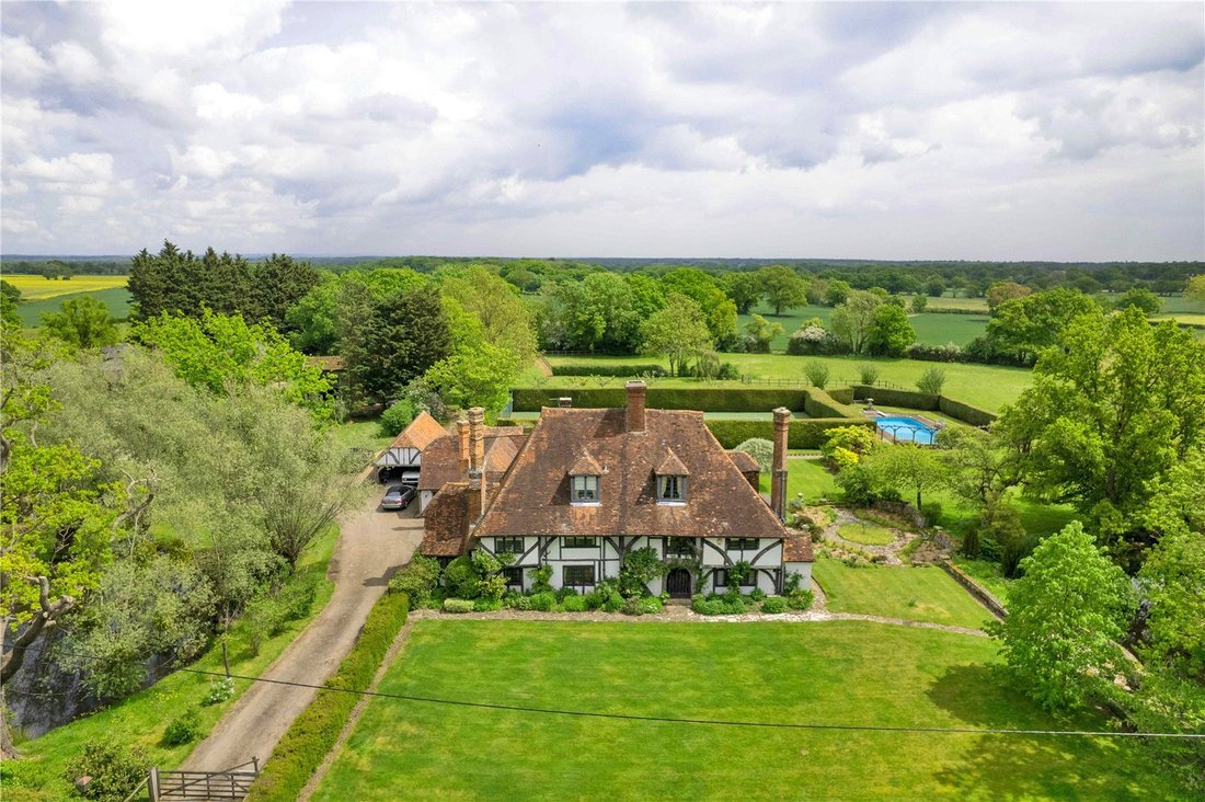 House in Biddenden, England 5 - 15864934