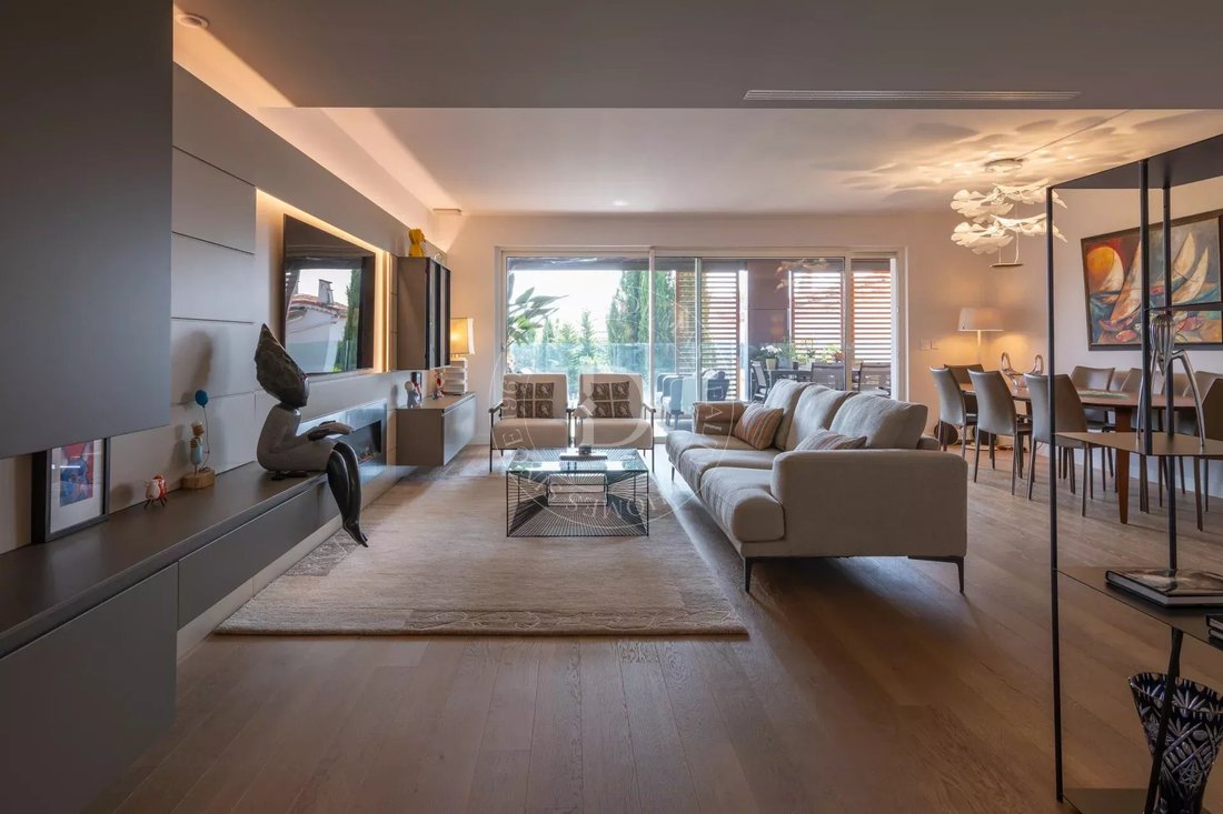 Apartment in Saint-Jean-Cap-Ferrat, Provence-Alpes-Côte d'Azur, France 3 - 15551846