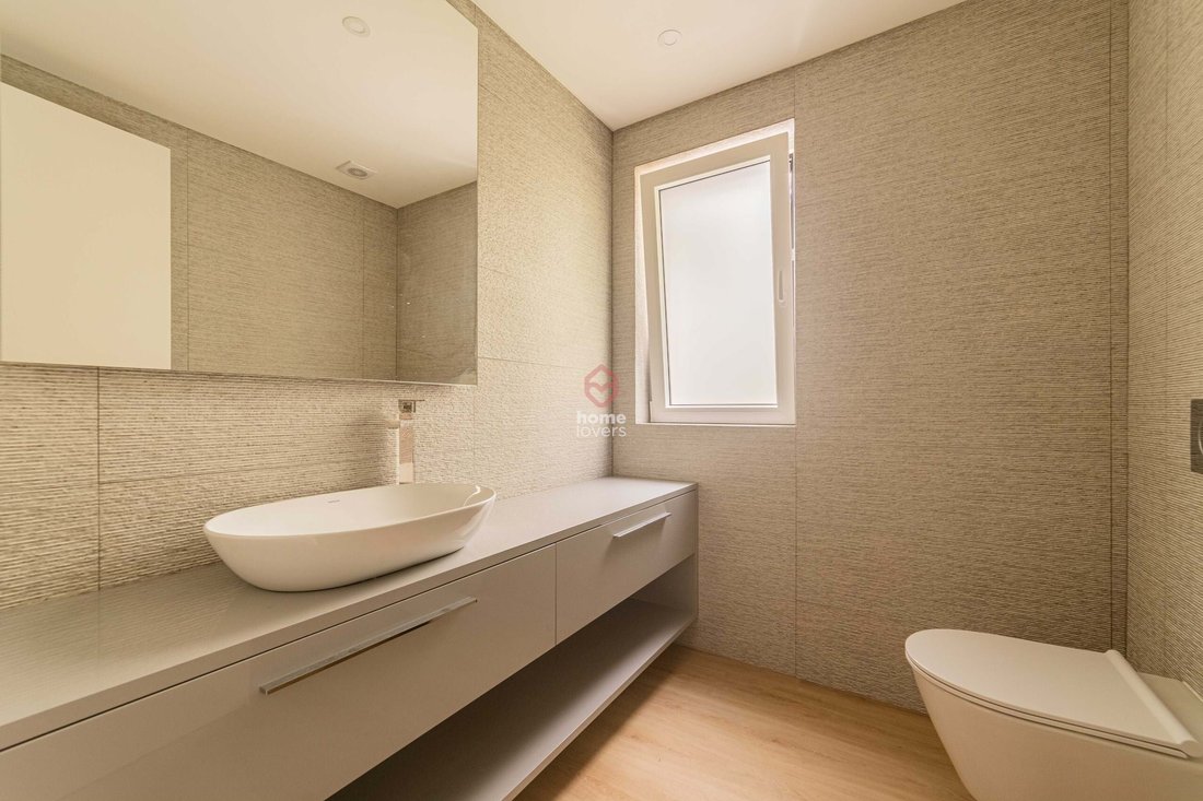 Apartment in Carcavelos e Parede, Lisbon, Portugal 5 - 15864269