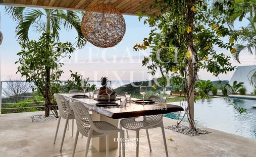 Villa in Santa Fe, Puntarenas Province, Costa Rica 1