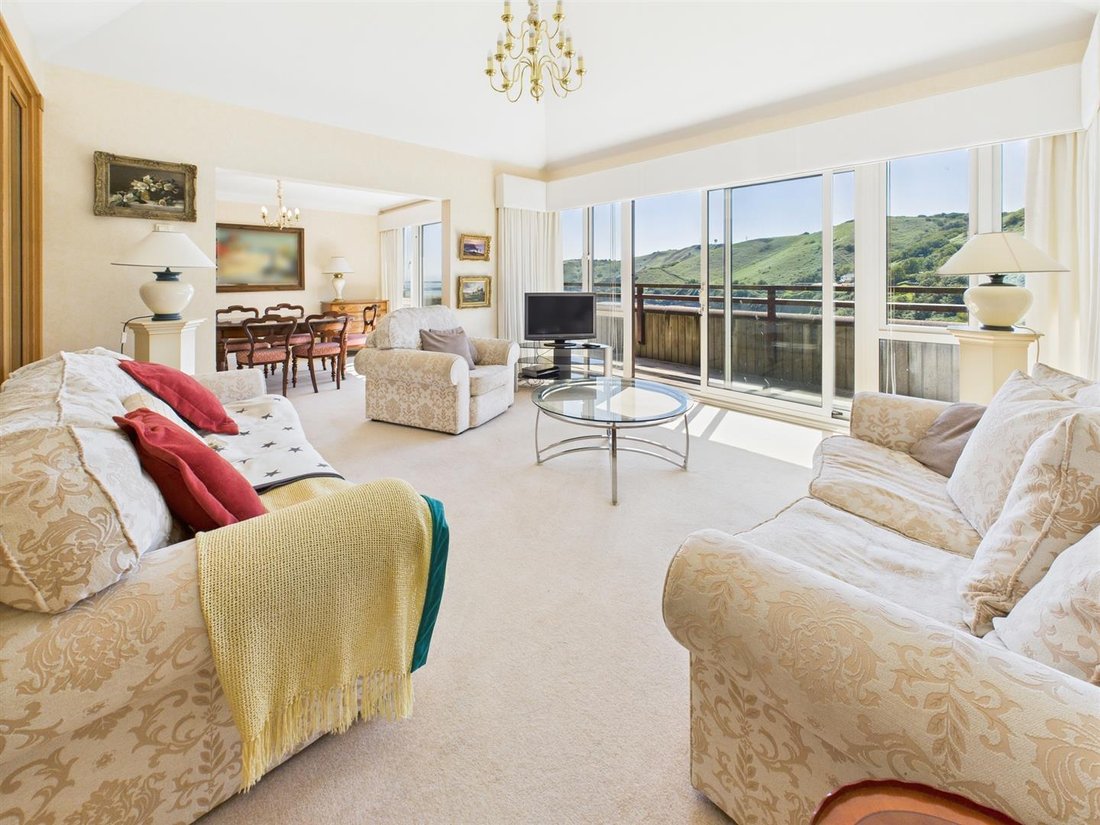 Apartment in Jersey, St Lawrence, Jersey 3 - 15009618