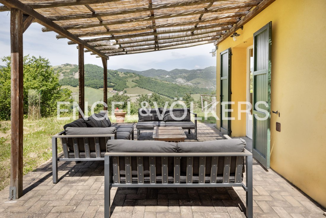 Villa in Vergato, Emilia-Romagna, Italy 5 - 15866110