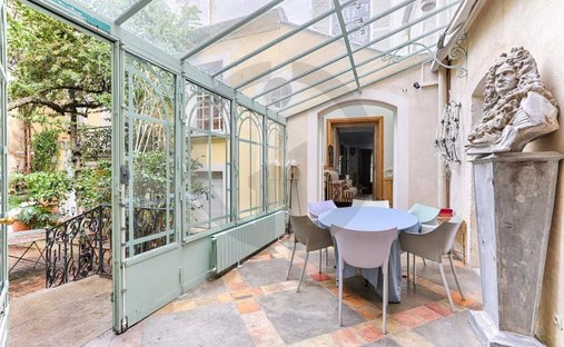 Townhouse in Paris, Île-de-France, France 1
