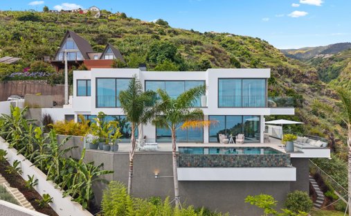 Villa in Calheta, Madeira, Portugal 1