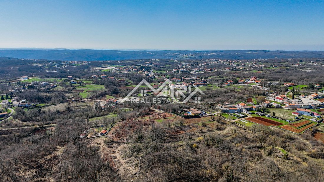 Land in Tinjan, Istria County, Croatia 1 - 15865136