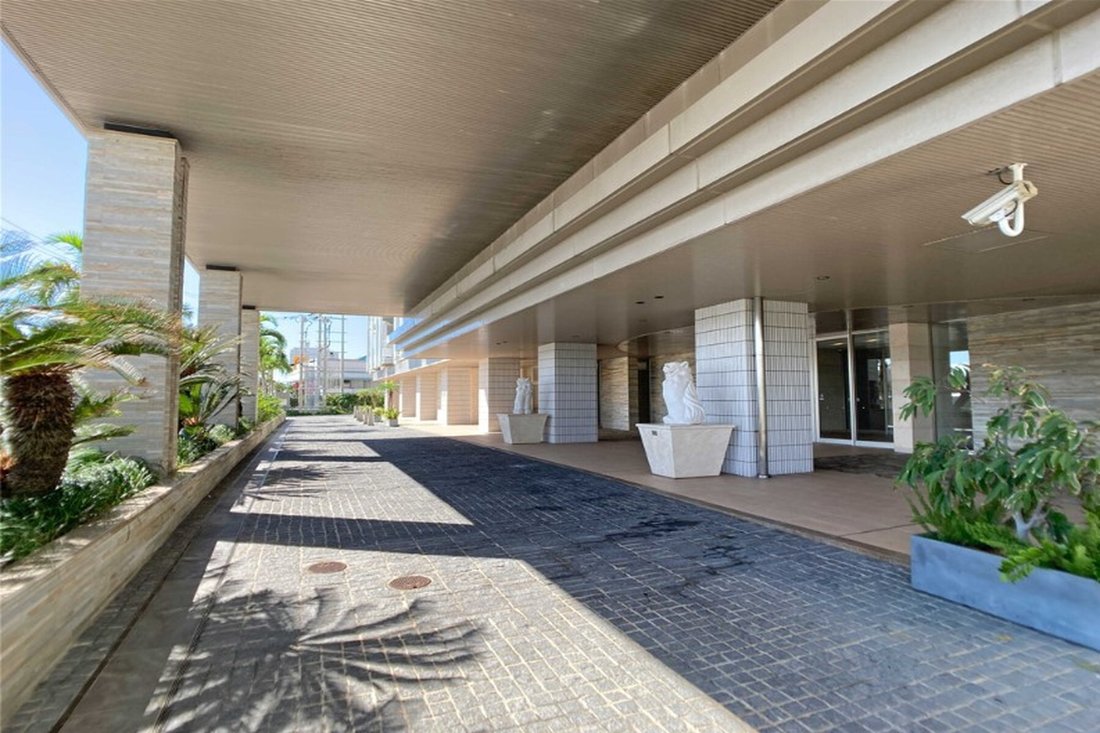 Condo in Chatan, Okinawa, Japan 5 - 15866103