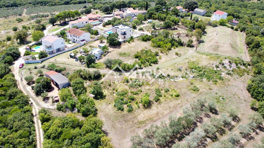 Land in Bale, Istria County, Croatia 1 - 15865849