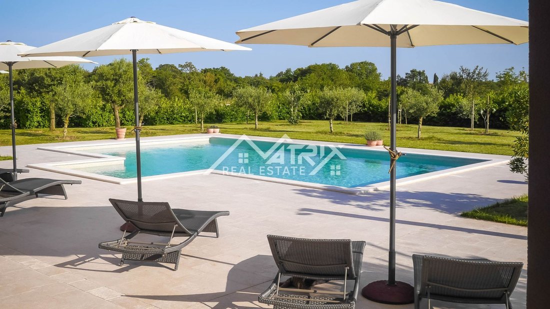 House in Svetvincenat, Istria County, Croatia 2 - 15865857
