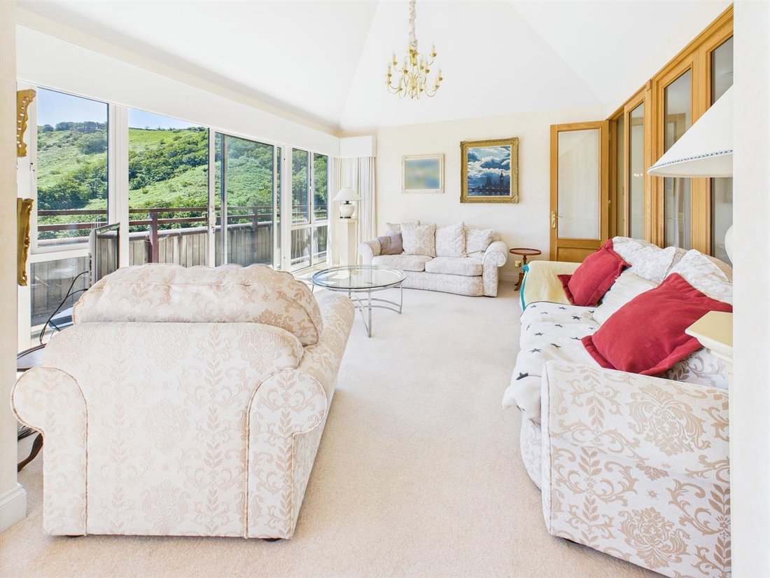 Apartment in Jersey, St Lawrence, Jersey 4 - 15009618