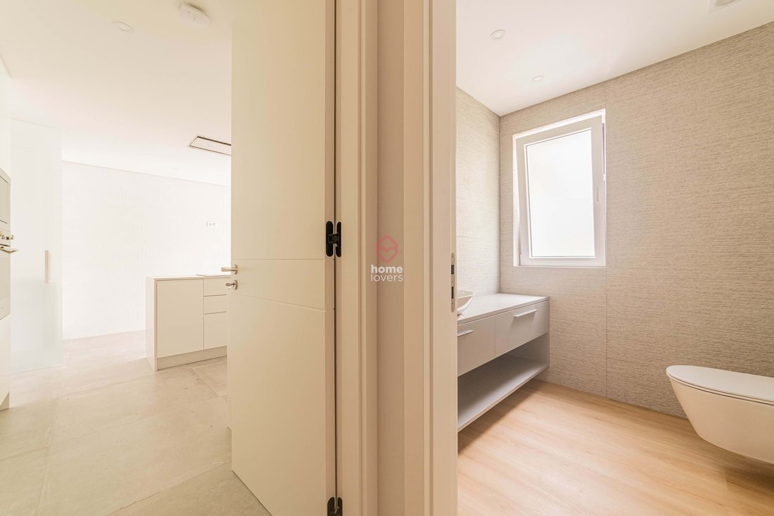 Apartment in Carcavelos e Parede, Lisbon, Portugal 4 - 15864269