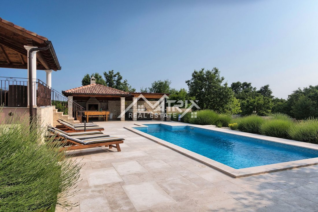 House in Svetvincenat, Istria County, Croatia 4 - 15864968