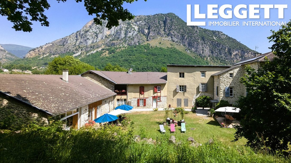 House in Tarascon-sur-Ariege, Occitania, France 1 - 15865177