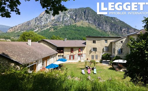 House in Tarascon-sur-Ariege, Occitania, France 1