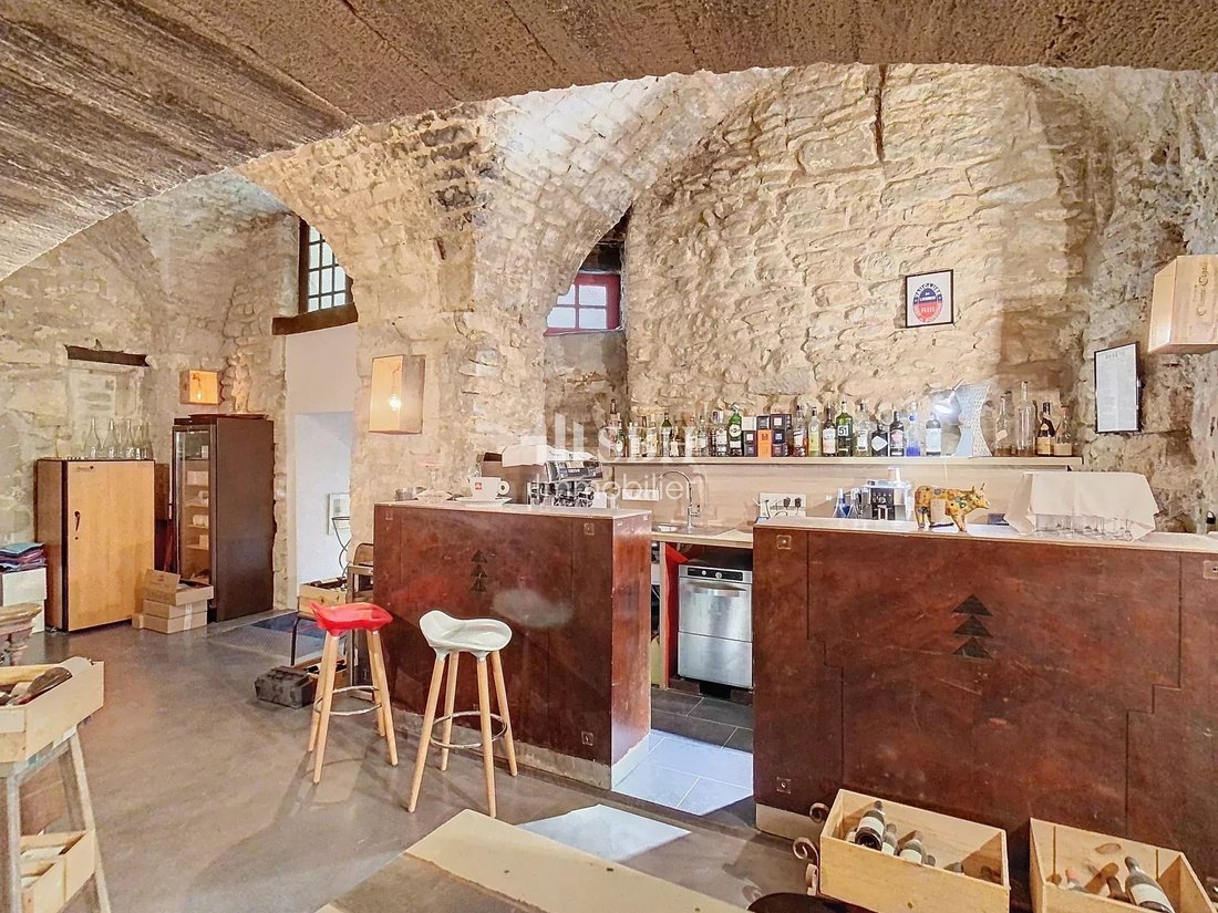 Townhouse in Bonnieux, Provence-Alpes-Côte d'Azur, France 3 - 15643563