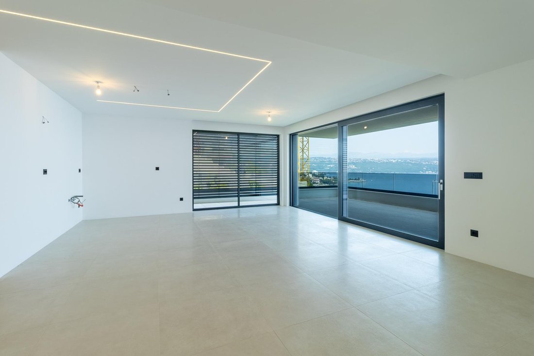 Apartment in Grad Opatija, Primorje-Gorski Kotar County, Croatia 3 - 15864740