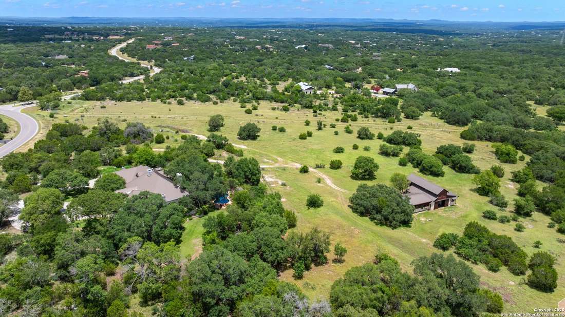 House in Boerne, Texas, United States 2 - 15865577