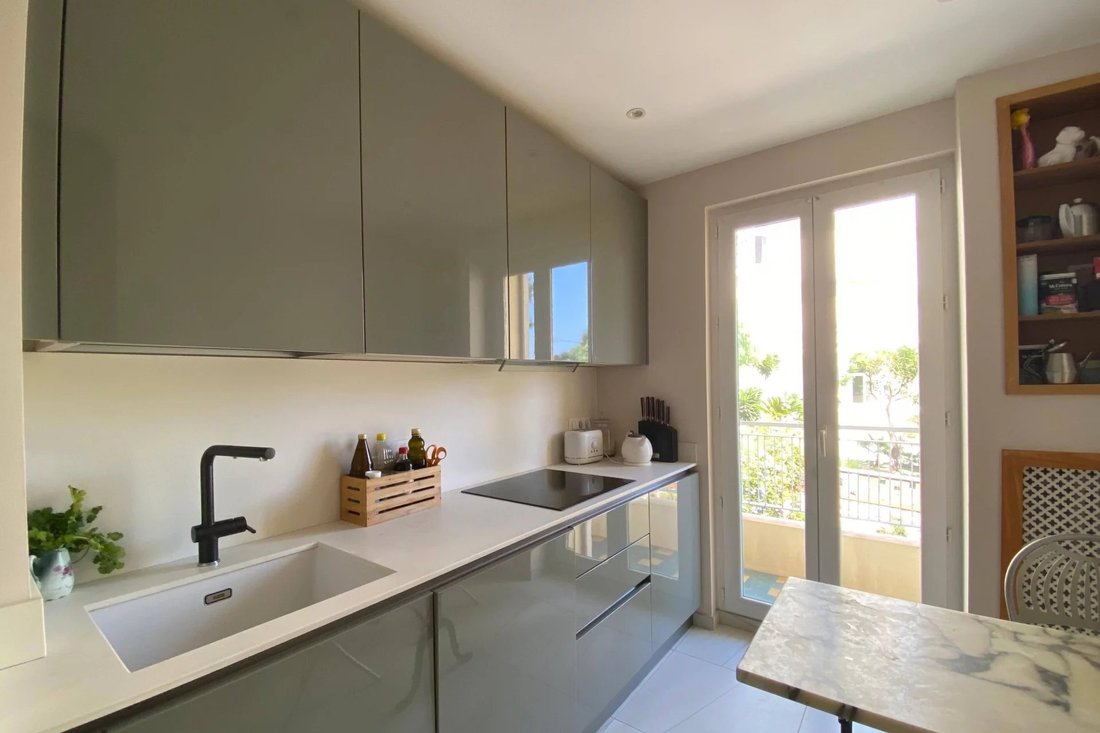 Apartment in Menton, Provence-Alpes-Côte d'Azur, France 2 - 15863551