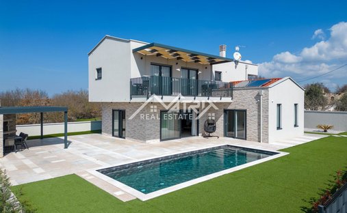 Casa en Poreč, Istria, Croacia 1