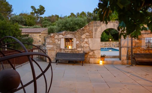 Landhaus in Alaró, Balearische Inseln, Spanien 1
