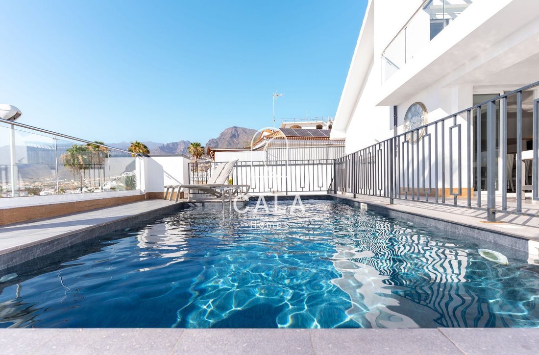 Villa in San Cristobal de La Laguna, Canary Islands, Spain 5 - 15863697