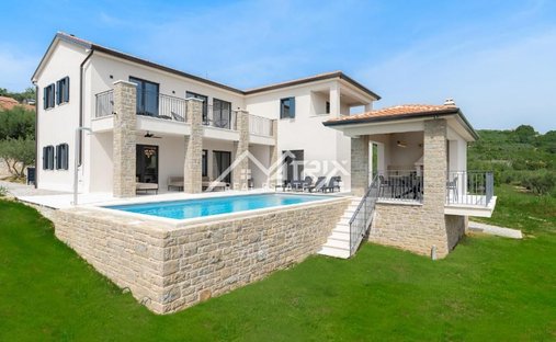 House in Buje, Istria County, Croatia 1