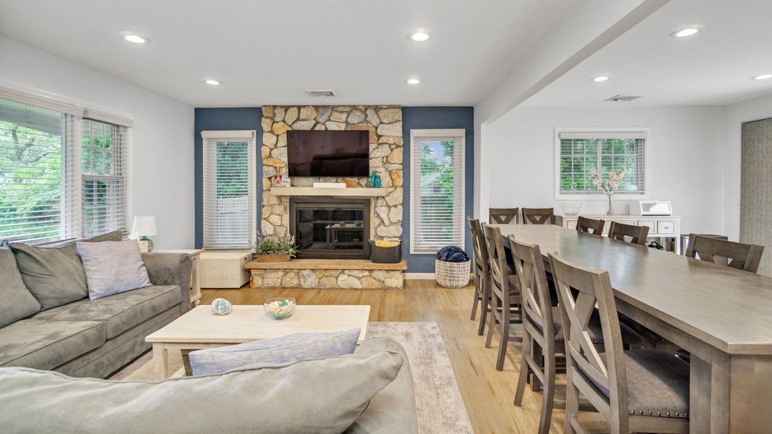 House in Hampton Bays, New York, United States 4 - 15863562