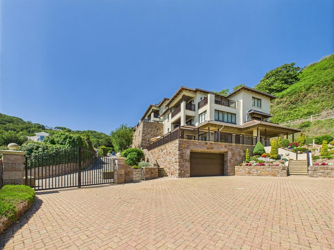 Penthouse in Jersey, Saint Lawrence, Jersey 2 - 15009618