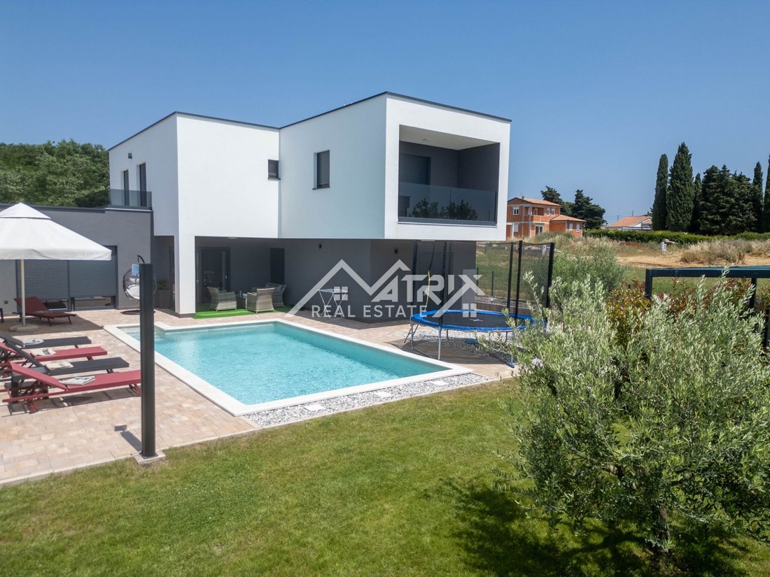 House in Porec, Istria County, Croatia 1 - 15864917