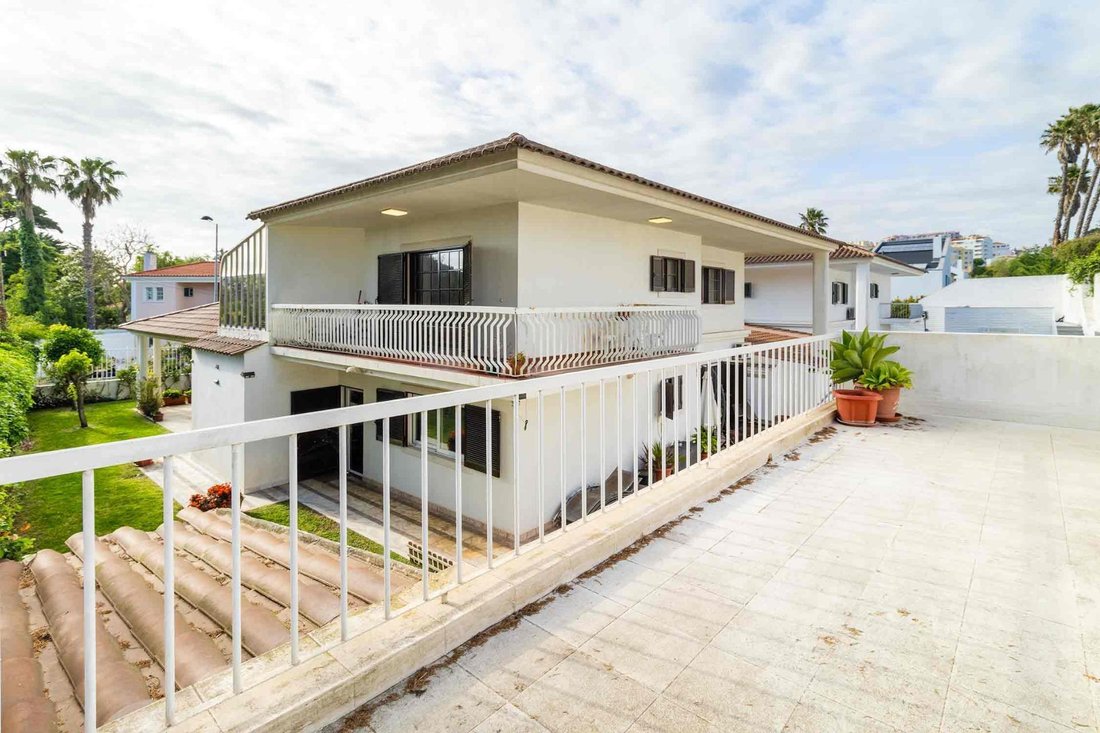 House in Carcavelos e Parede, Lisbon, Portugal 3 - 15796311