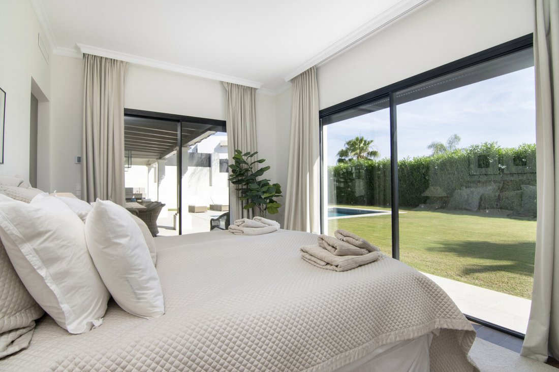 Villa in Puerto Banus, Marbella, Spain 5 - 15862997
