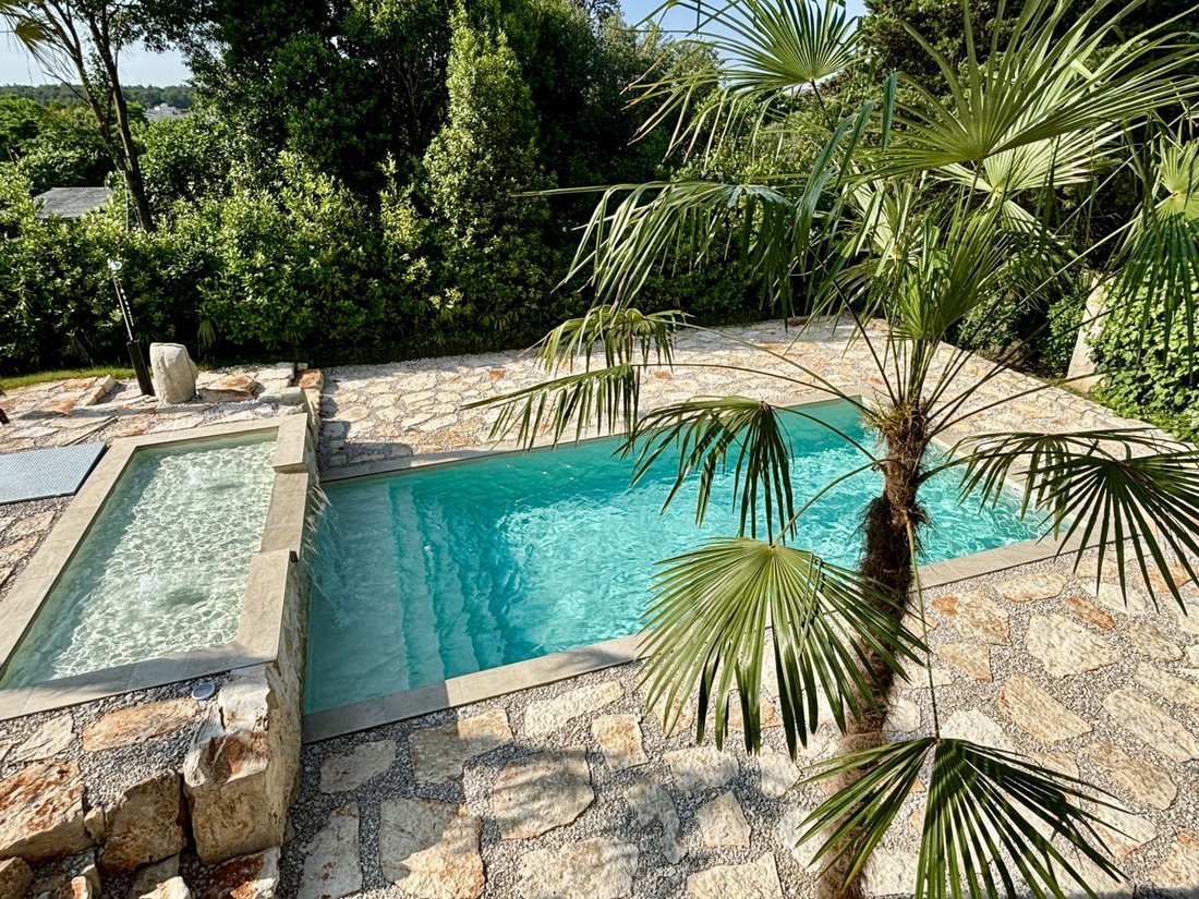 Villa in Umag, Istria County, Croatia 5 - 15865490