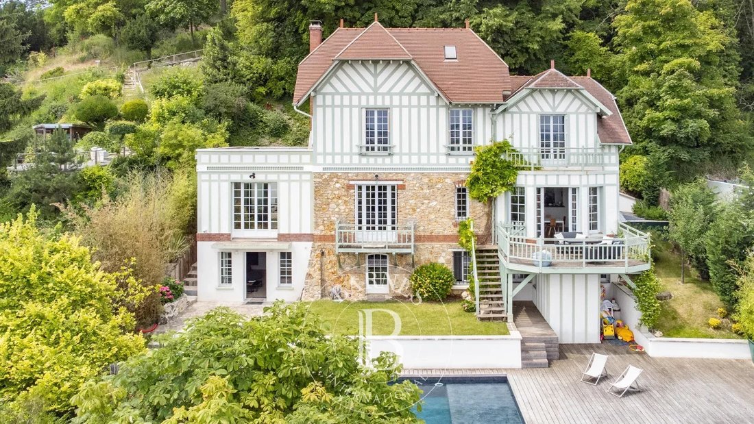 House in Villennes-sur-Seine, Ile-de-France, France 1 - 15863777