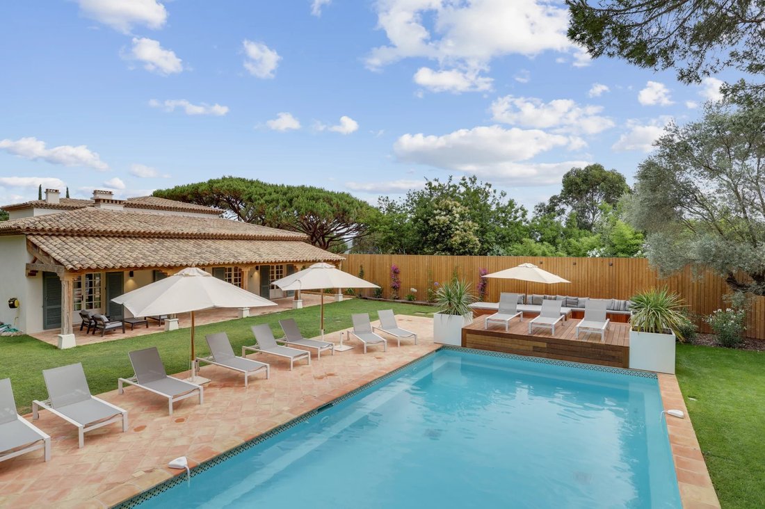 Villa in Ramatuelle, Provence-Alpes-Côte d'Azur, France 1 - 15863382