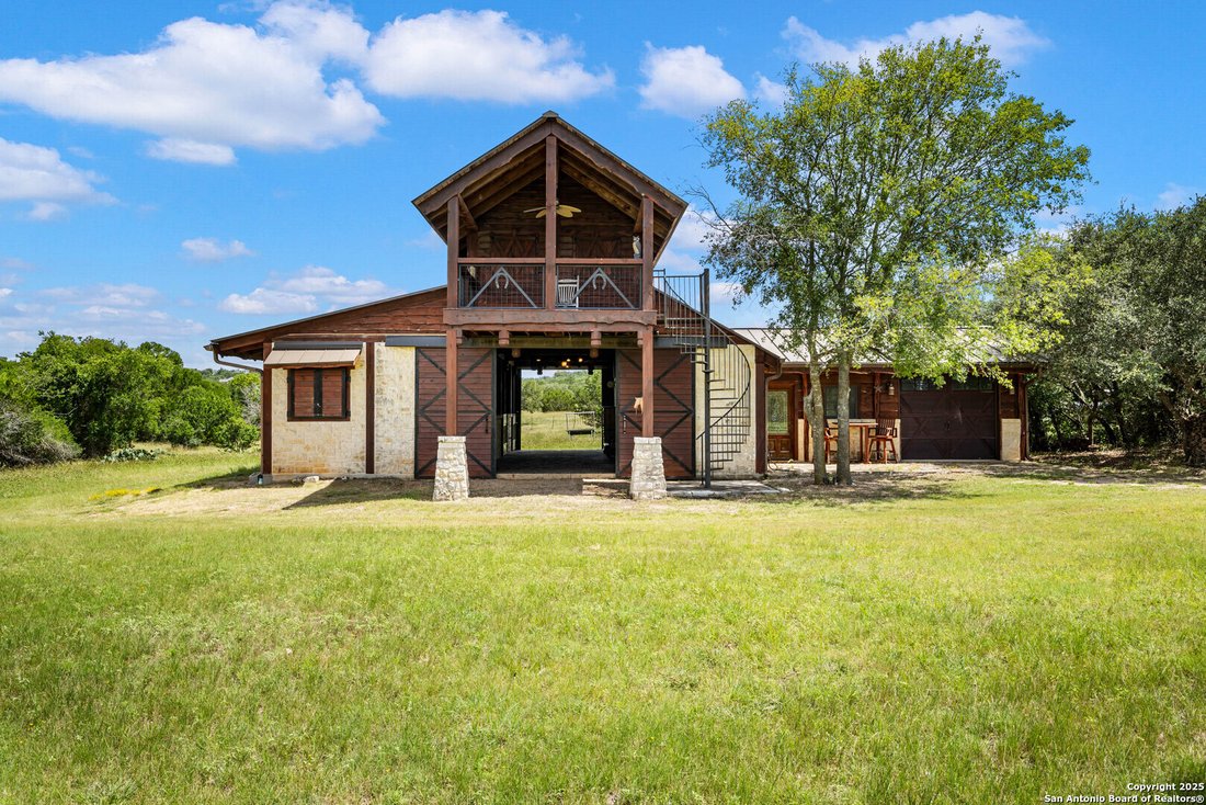 House in Boerne, Texas, United States 4 - 15865577