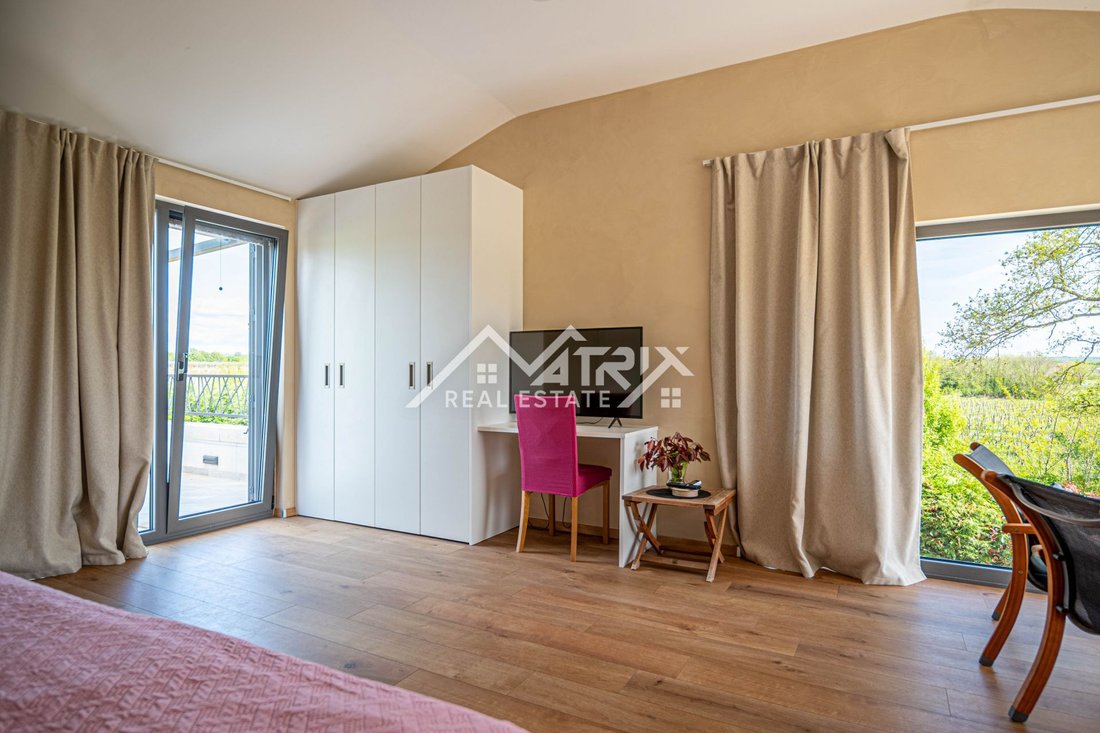 House in Novigrad, Istria County, Croatia 4 - 15865072
