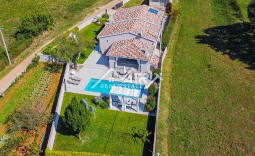House in Svetvincenat, Istria County, Croatia 1