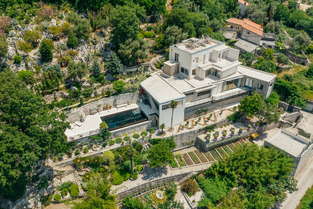Villa in Rijeka Reževići, Budva Municipality, Montenegro 2 - 15629165