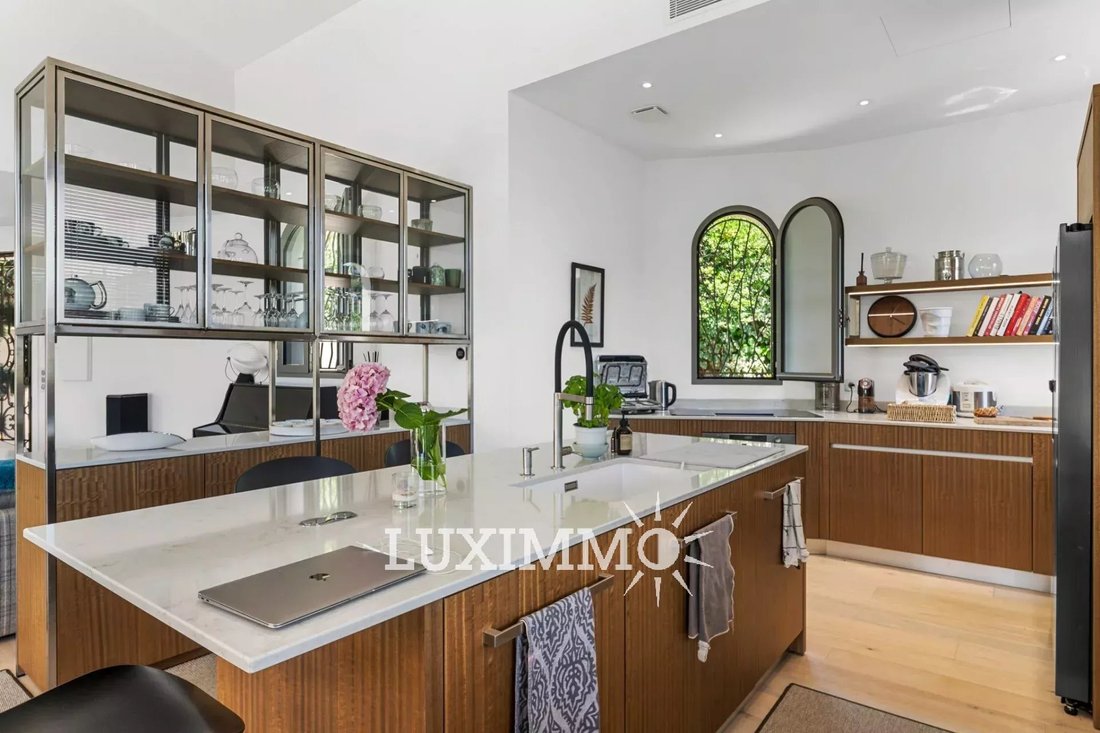 Villa in Mougins, Provence-Alpes-Côte d'Azur, France 5 - 15866151