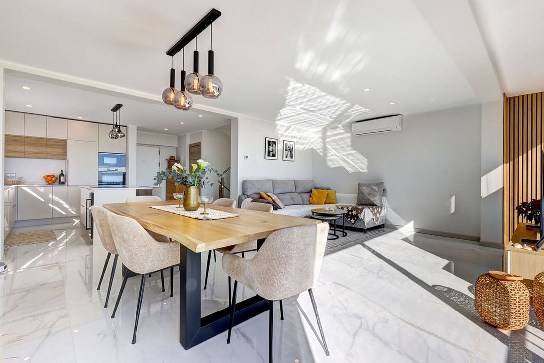 Villa in Fuengirola, Andalusia, Spain 4 - 15863845