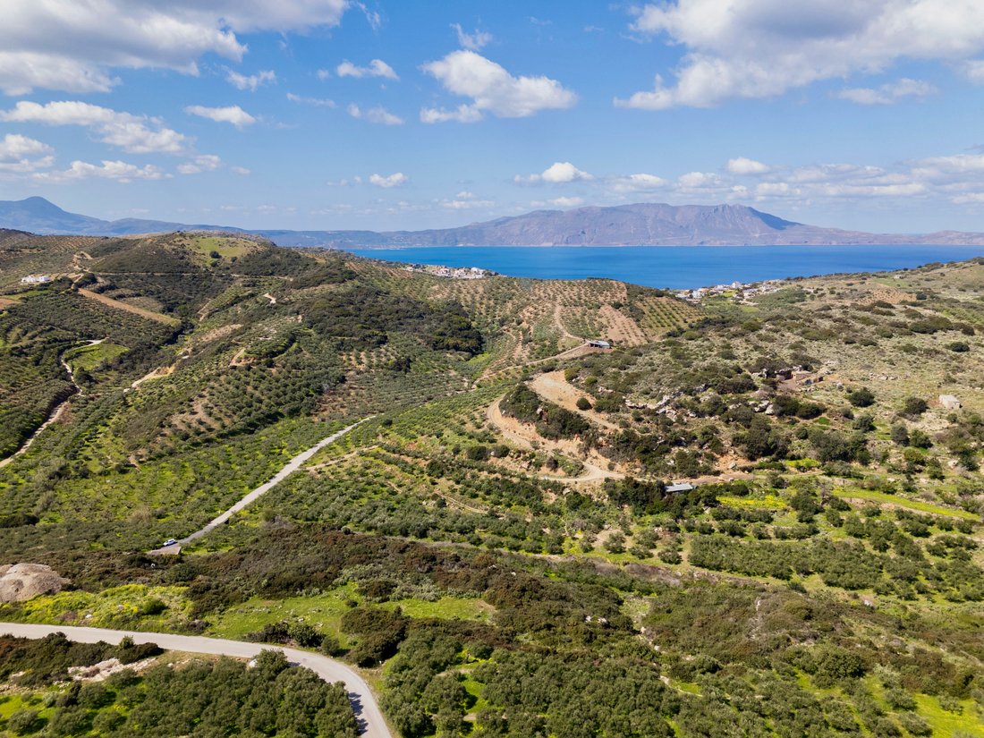 Land in Crete, Greece 5 - 15863125