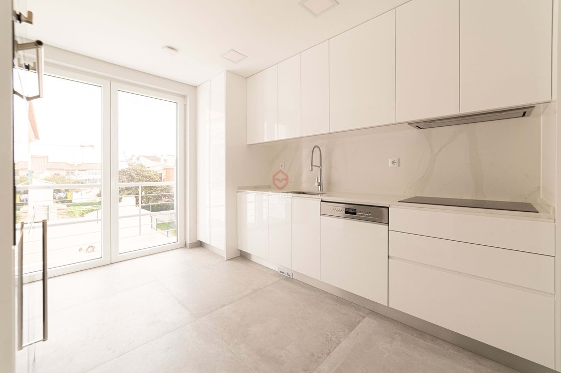 Apartment in Carcavelos e Parede, Lisbon, Portugal 5 - 15864262
