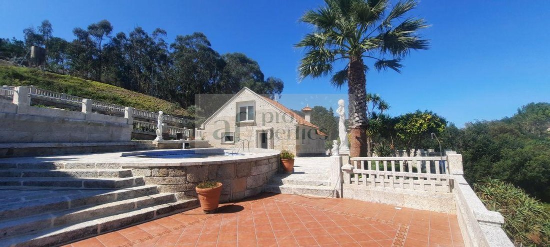 Chalet in O Hio, Cangas, Spain 5 - 11630147
