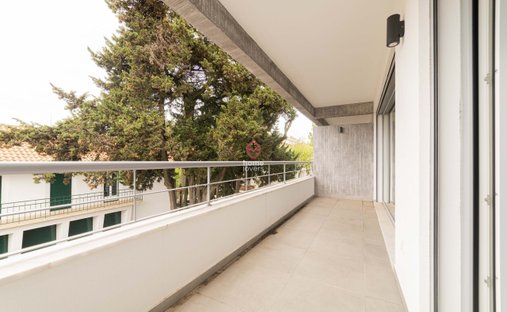 Apartment in Carcavelos e Parede, Lisbon, Portugal 1