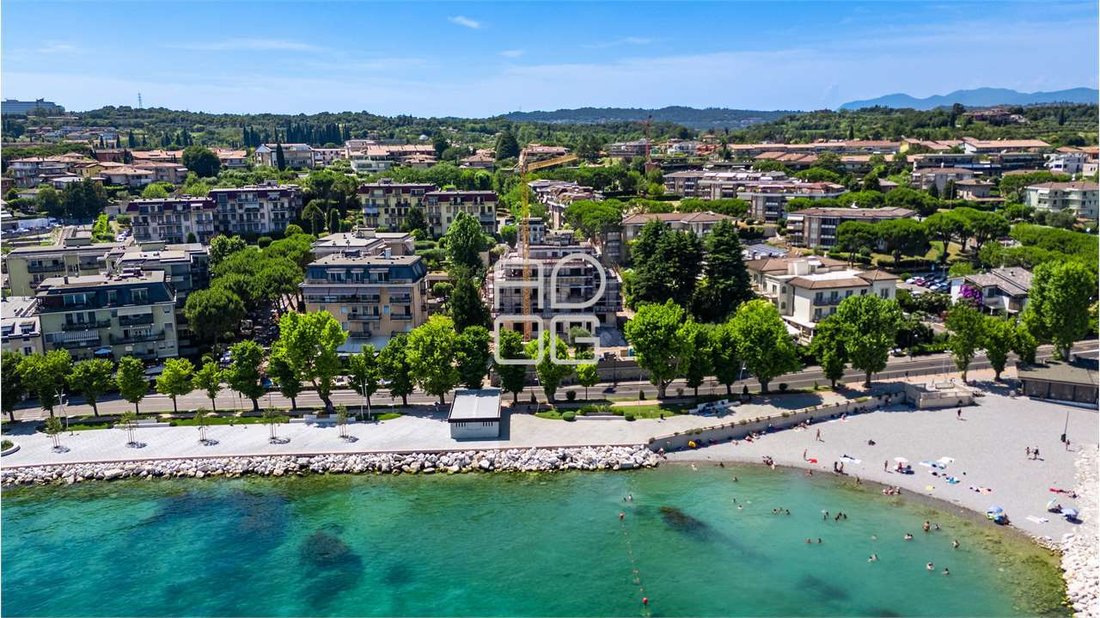 Apartment in Desenzanino, Desenzano del Garda, Lombardy 5 - 15771550