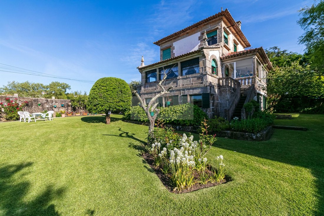 Chalet in A Ramallosa, Nigran, Spain 1 - 14286709